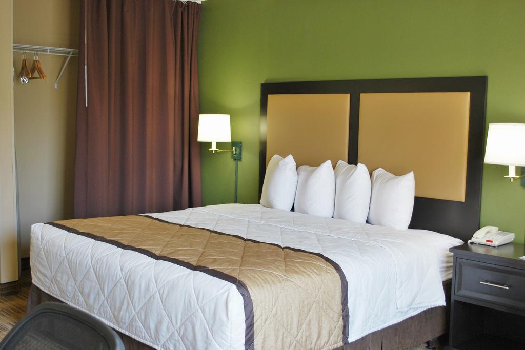 Extended Stay America Select Suites - Chicago - Westmont - Oak Brook מראה חיצוני תמונה